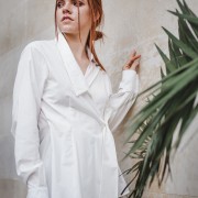 Natalia Londoño Vestuario - Fotografía de moda de alta costura en Medellín - Ana María Rincón, fotógrafa en Más que 1000 Palabras